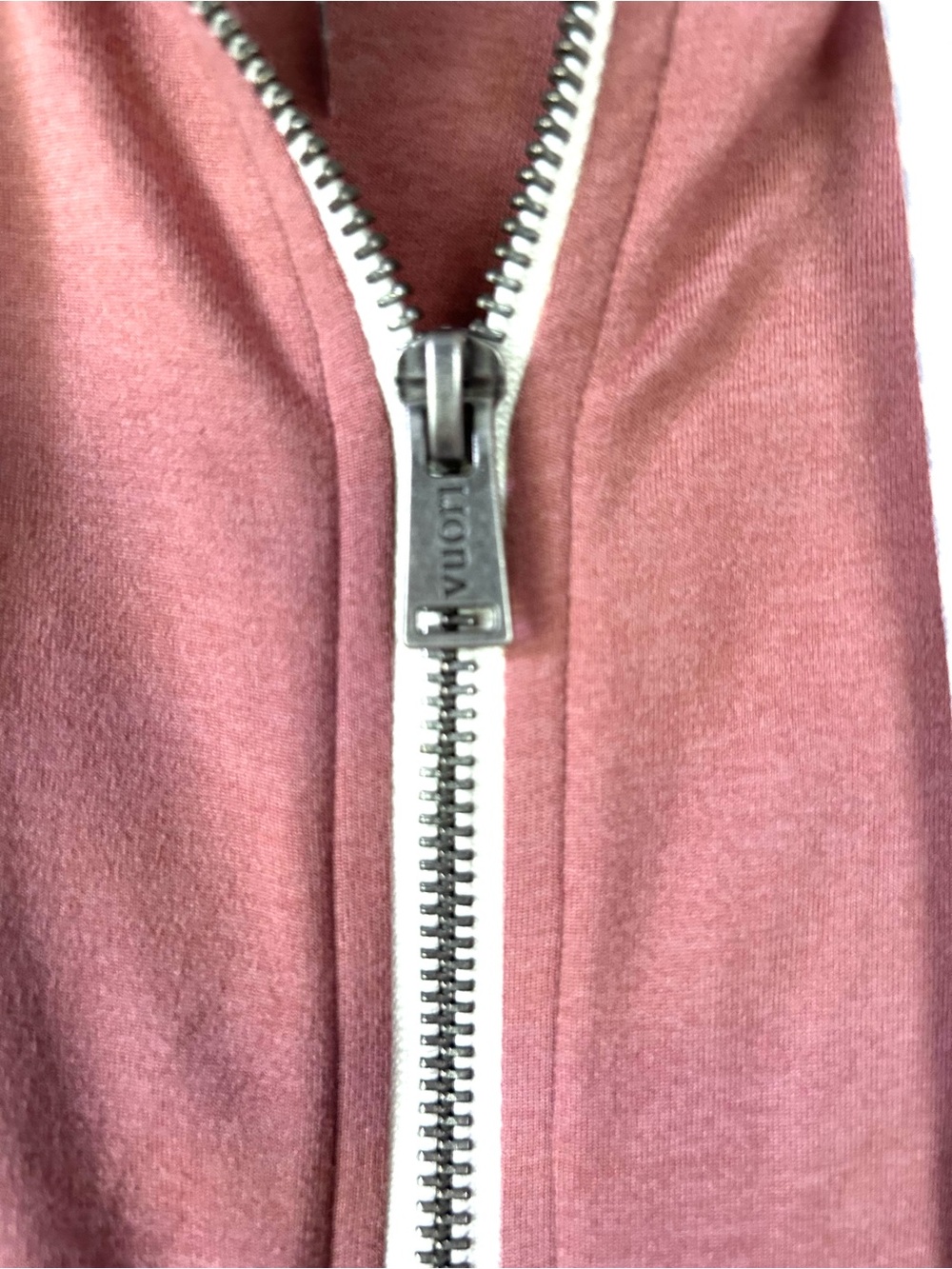 Vuori Halo Performance Full Zip Hoodie Large Dusty Rose DreamKnit - Picture 7 of 9